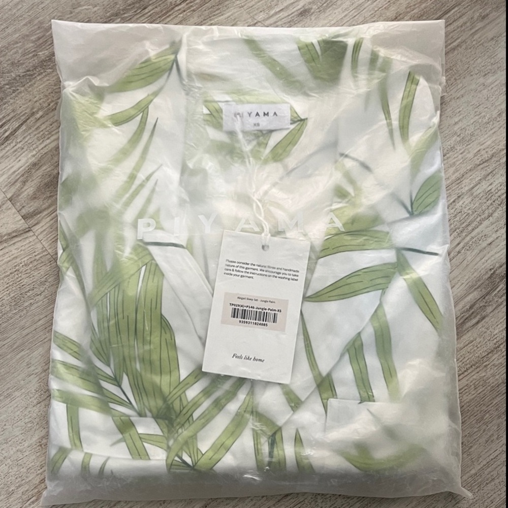 NWT Piyama Abigail Sleep Set in Jungle Palm XS Pajamas - Picture 3 of 9